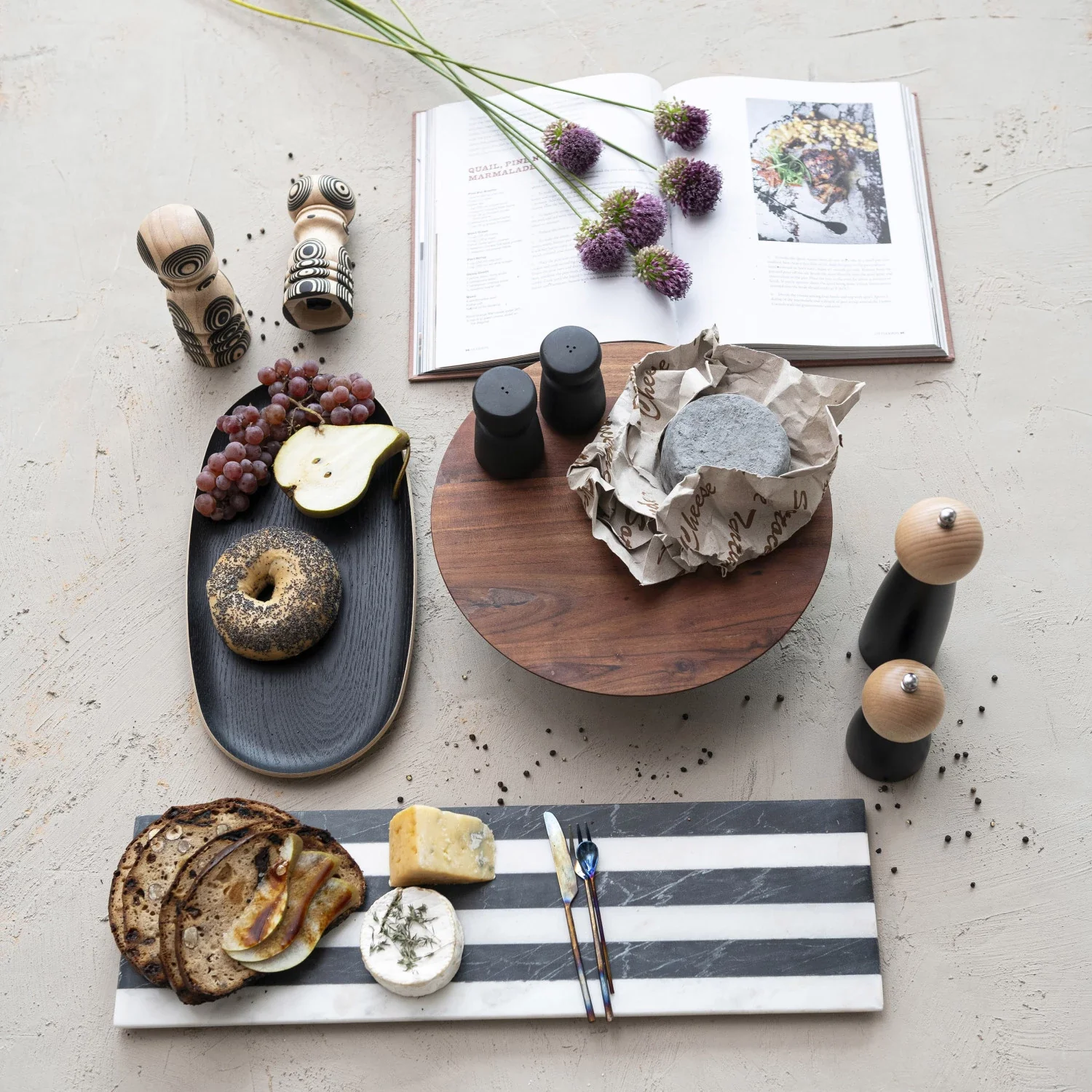 Two-Tone Rubberwood Salt/Pepper Mills - Image 3