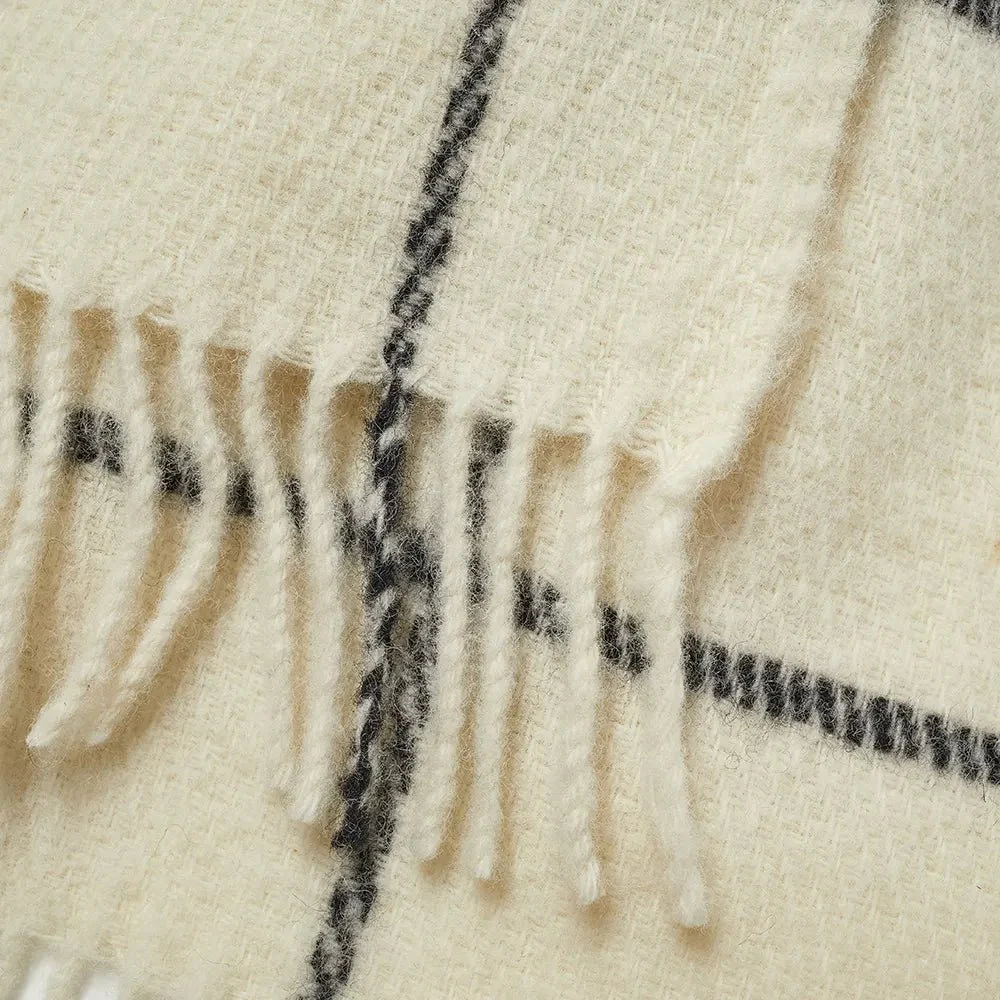 Vinga Island Wool Throw - Image 5