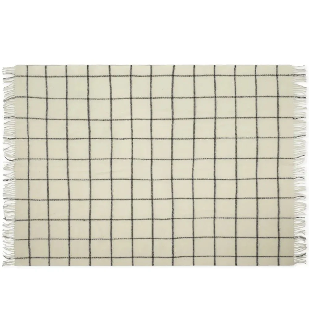 Vinga Island Wool Throw - Image 6