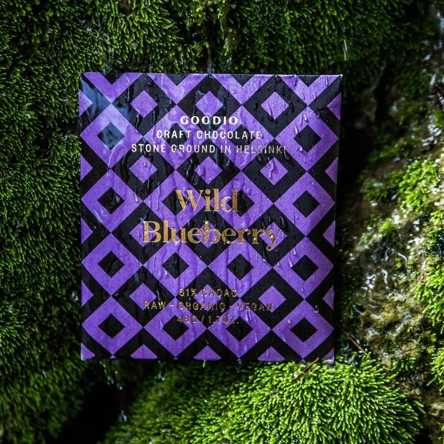 Wild Blueberry 61% Chocolate Bar - Image 5