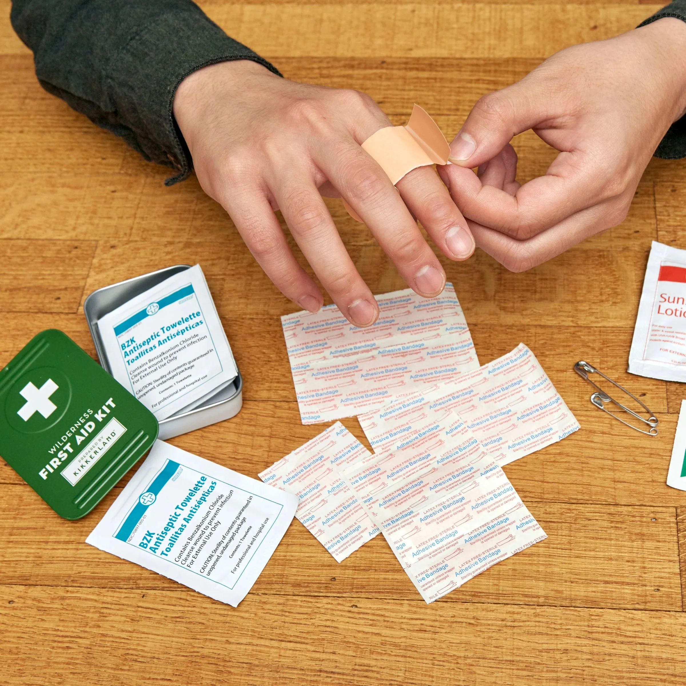 Wilderness First Aid Kit - Image 3