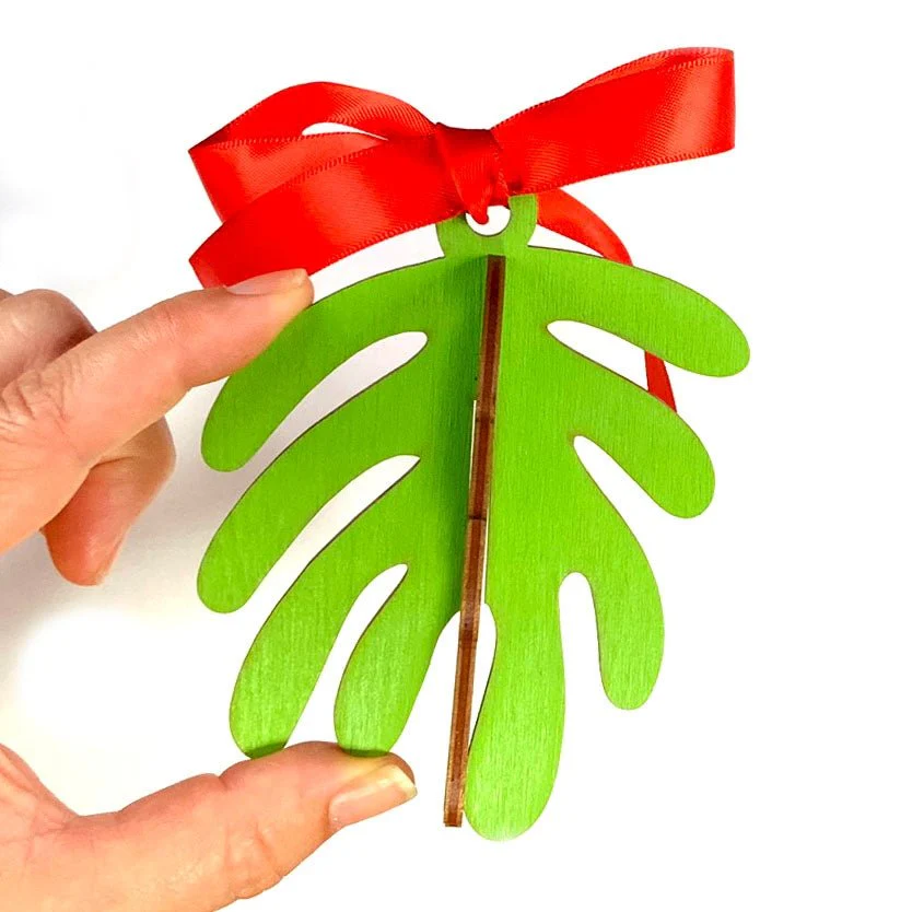 Wooden Mistletoe - Image 5
