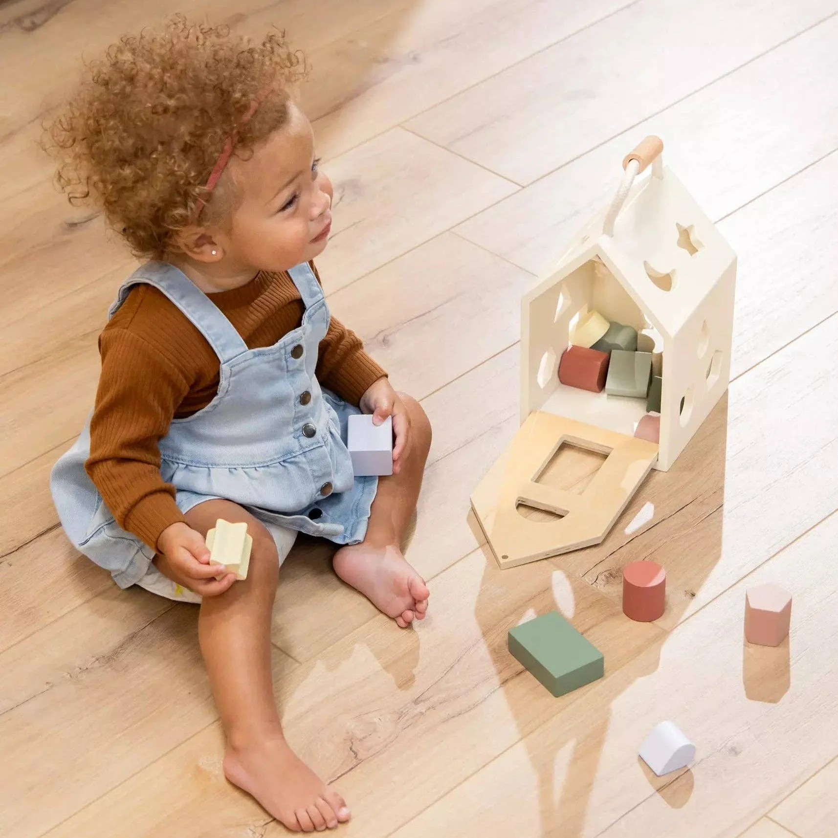 Wooden Shapes Sorting House - Image 4