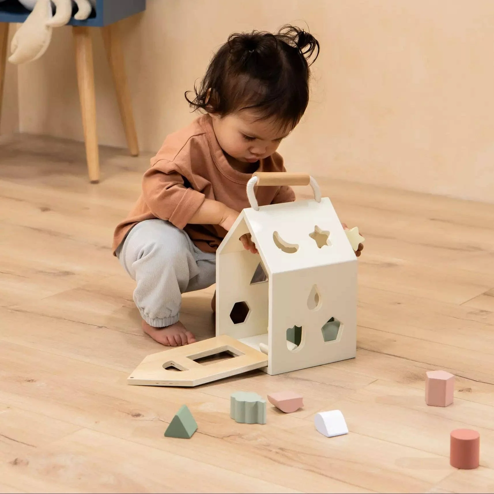 Wooden Shapes Sorting House - Image 8