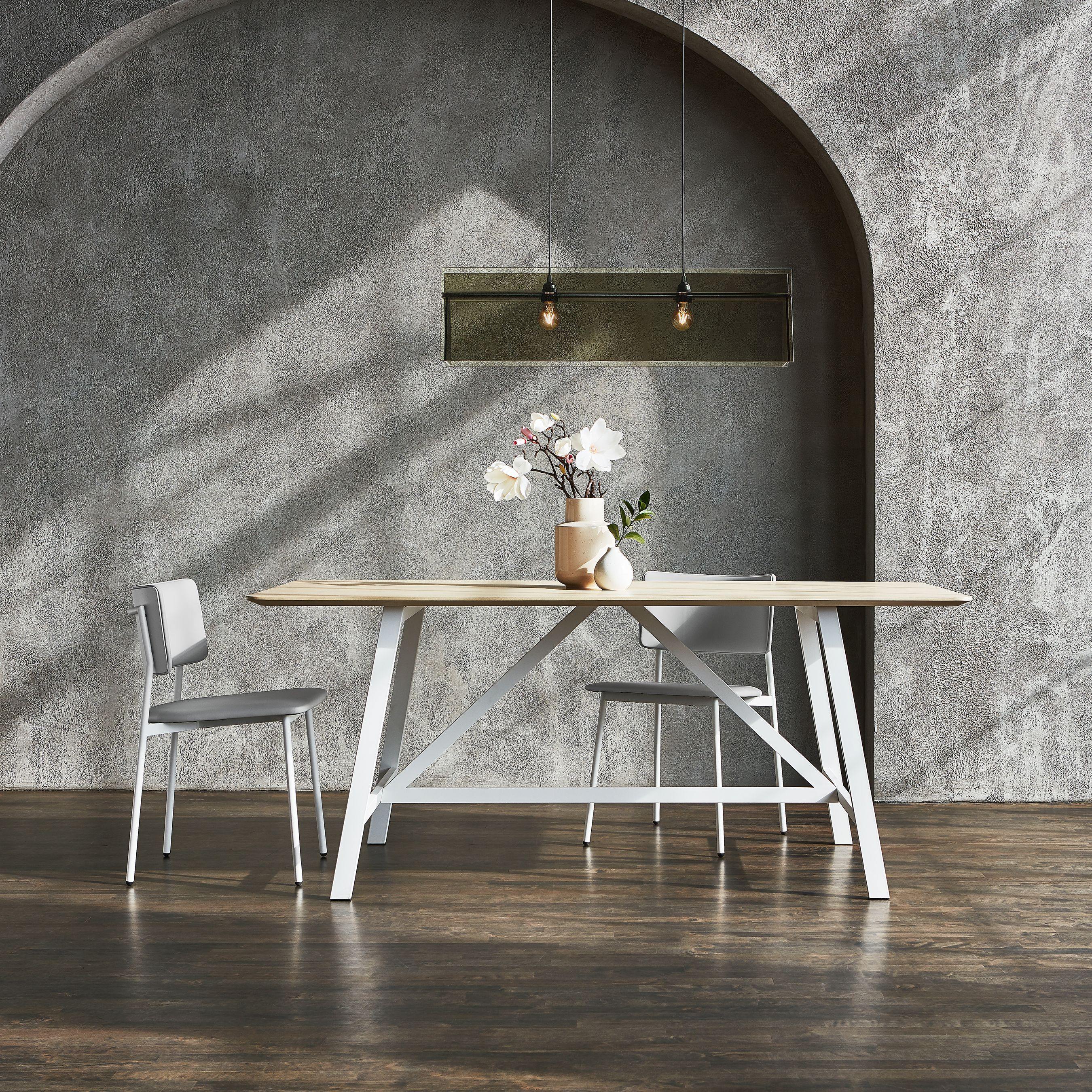 Wychwood Dining Table - Image 12