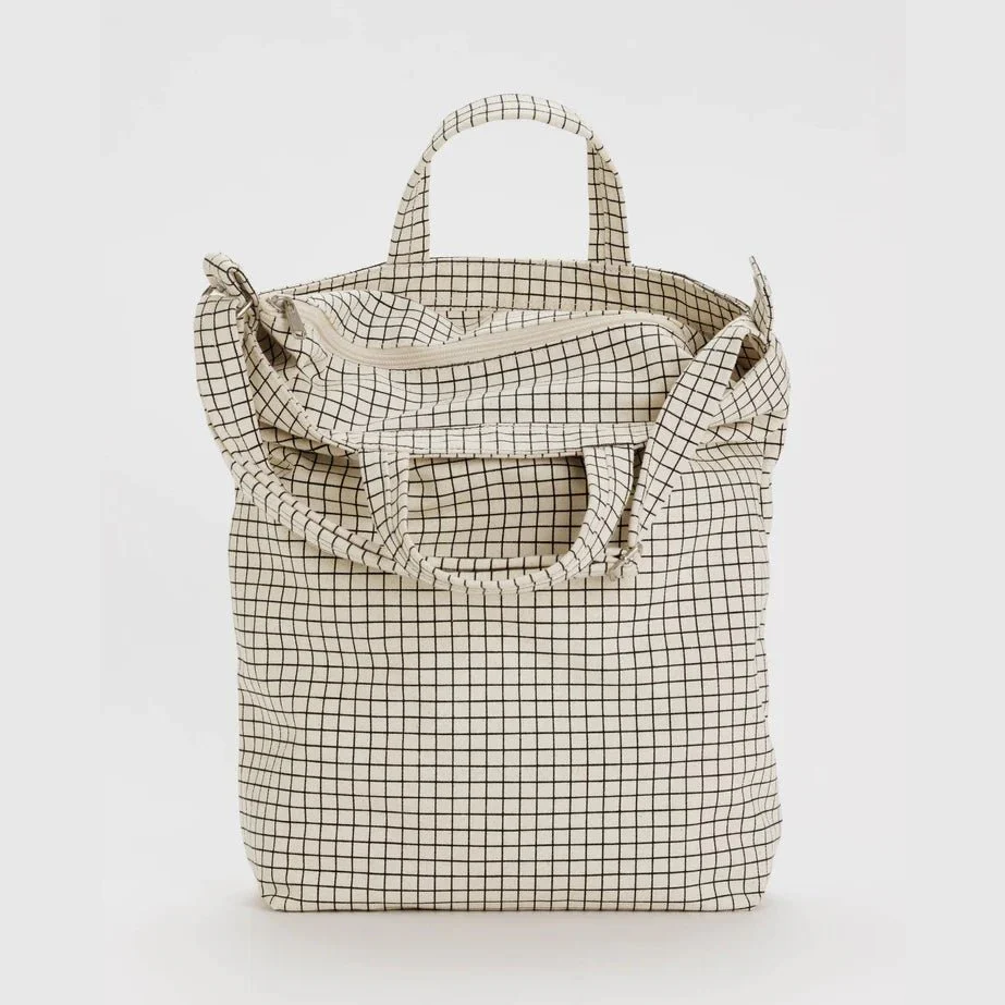 Zip Duck Bag - Vertical - Image 6