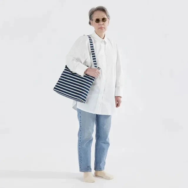 Zip Duck Bag - Horizontal - Image 14